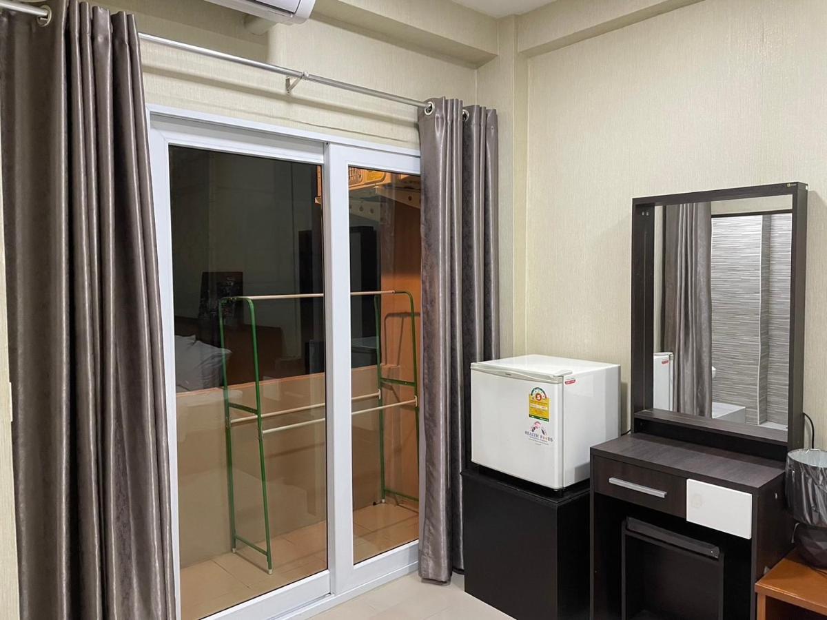 Hug Me Guesthouse Pattaya Luaran gambar